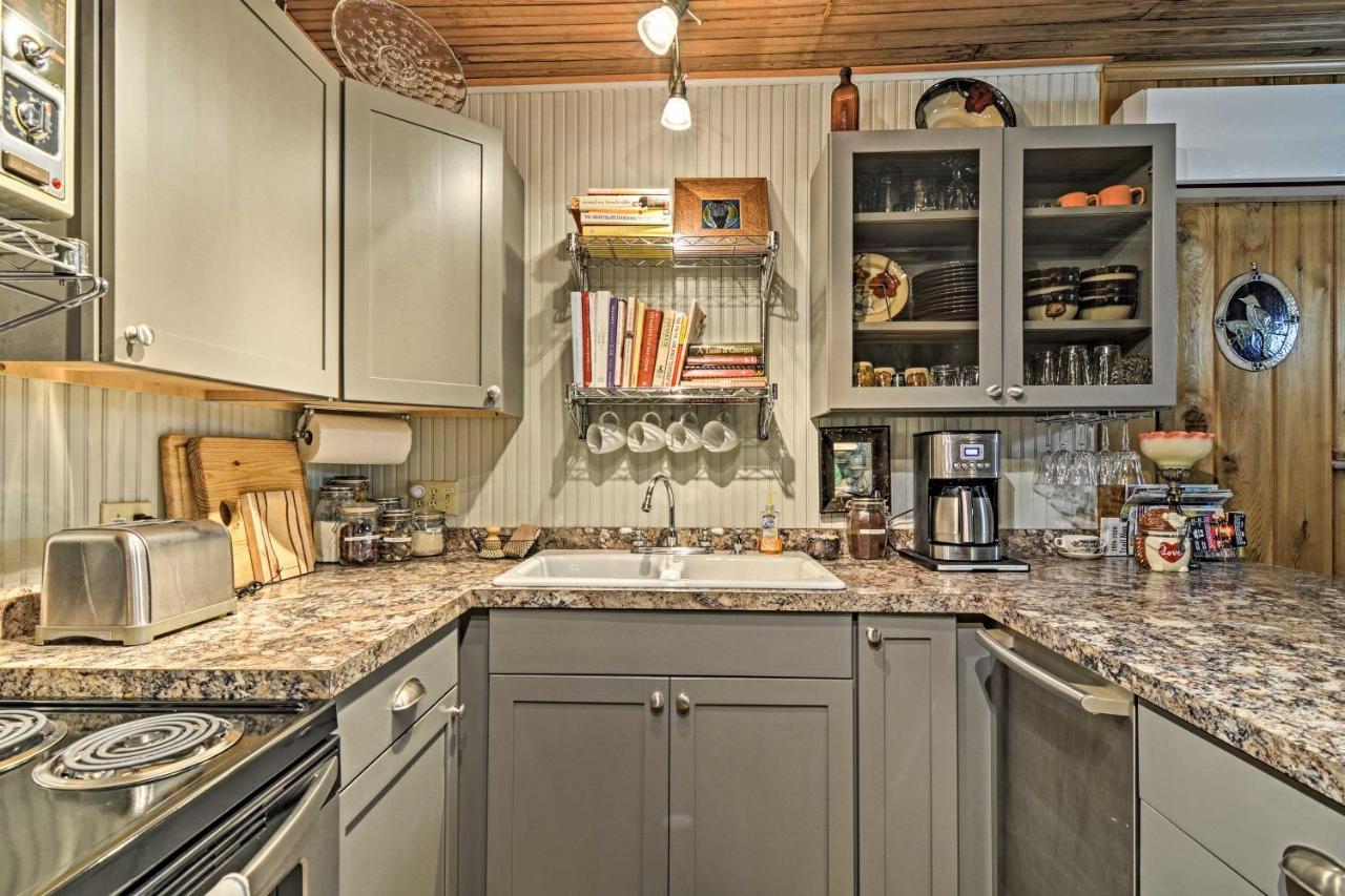 Pet-Friendly One Crow Cottage In Harbor Springs! Kültér fotó