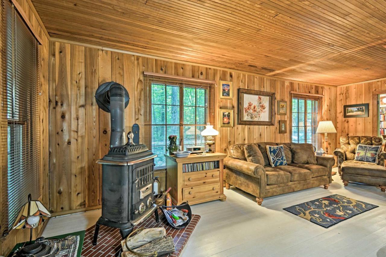 Pet-Friendly One Crow Cottage In Harbor Springs! Kültér fotó