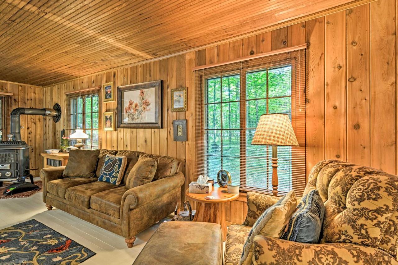 Pet-Friendly One Crow Cottage In Harbor Springs! Kültér fotó